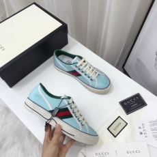 Gucci Casual Shoes